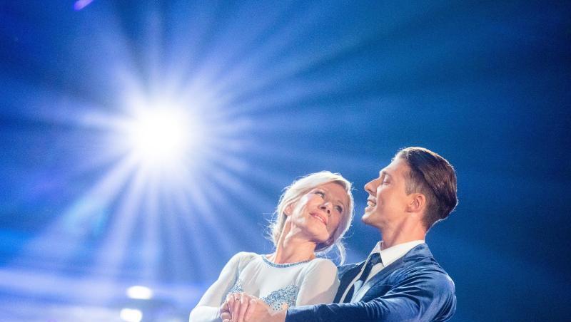 Ulrike von der Groeben und Valentin Lusin scheiden bei "Let's Dance aus. Ulrike von der Groeben und Valentin Lusin scheiden bei "Let's Dance aus.