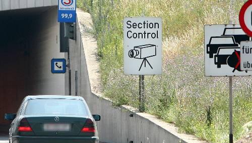 Umstritten: Section Control überwacht das Durchschnittstempo über längere Strecken