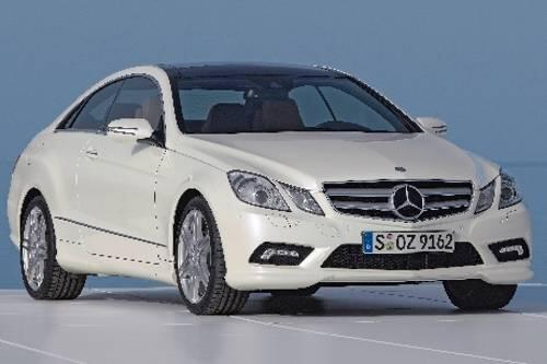 Gelungener Auftritt: Das neue E-Klasse Coupé setzt auf Eleganz.