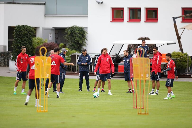 Die Bilder vom zweiten öffentlichen Training des FC Bayern.
