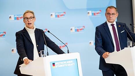 Versammeln die Bundestagsfraktion zur Klausur in Cottbus: Die AfD-Partei- und Fraktionschefs Alice Weidel und Tino Chrupalla. (Archivbild)