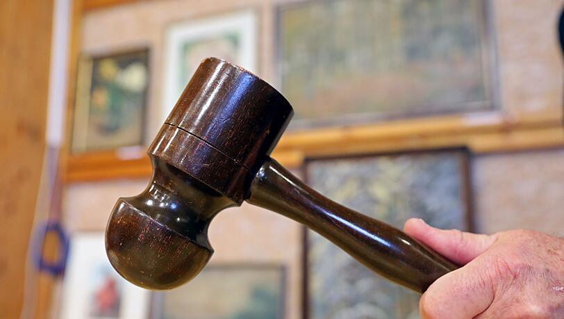 In einer Auktion im Juni soll ein wertvoller Miro unter den Hammer kommen. (Symboldbild) In einer Auktion im Juni soll ein wertvoller Miro unter den Hammer kommen. (Symboldbild)