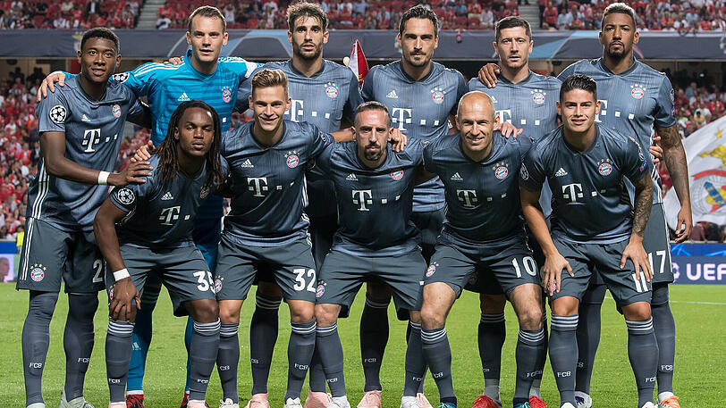 JAVI MARTINEZ, NOTE 3: Wieder Rammbock und Aufräumer vor der Abwehr. Solide und zuverlässige Partie. In solchen Spielen unverzichtbar.