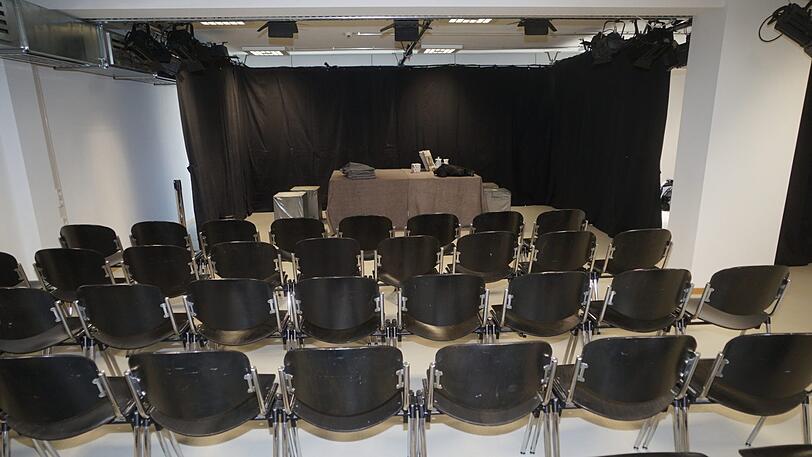 Die kleine Bühne im Festspielhaus bietet Platz für 50 Besucher.