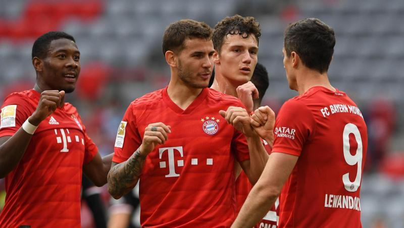 Der FC Bayern München liegt auf Meisterschaftskurs. Der FC Bayern München liegt auf Meisterschaftskurs.