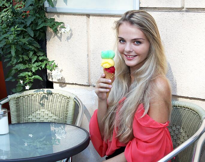 Bella Figura nicht nur an der Isar: Sina Riemann hat es in die Top Ten der "Schönen Münchnerin" geschafft.