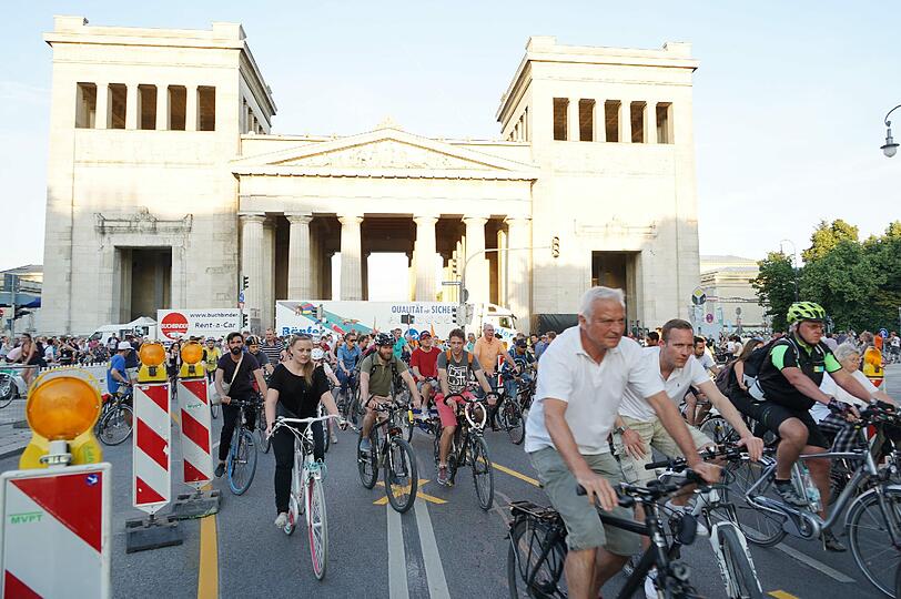 Über 16.000 Münchner waren bei der siebten Radlnacht dabei. Die Bilder.