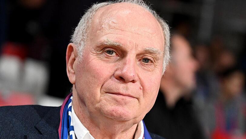 Uli Hoeneß bezieht im Doppelpass Stellung. Uli Hoeneß bezieht im Doppelpass Stellung.