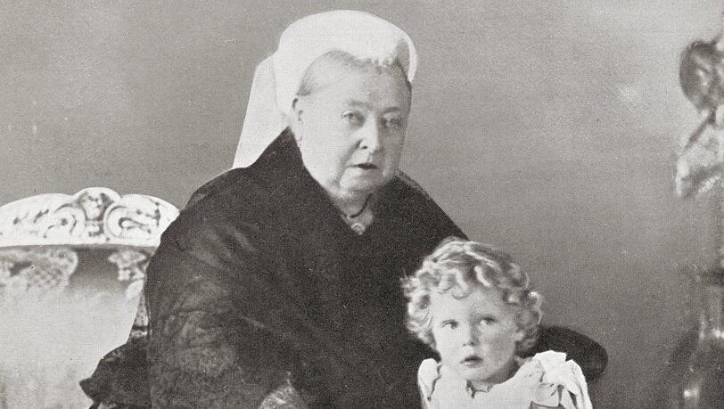 Queen Victoria wird auch als "Großmutter Europas" bezeichnet. Queen Victoria wird auch als "Großmutter Europas" bezeichnet.