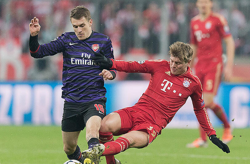 Das Rückspiel in München verlor Bayern dann mit 0:2 - dennoch hat's für den Einzug ins Champions-League-Viertelfinale erreicht. Am Ende sollte es sogar für den ganz großen Triple-Triumph reichen.