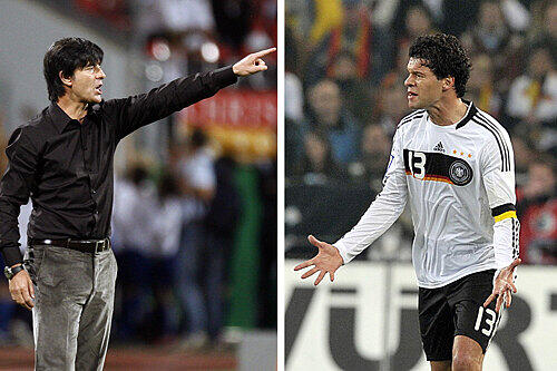 Auf Konfrontation: Jogi Löw (l.) und Michael Ballack