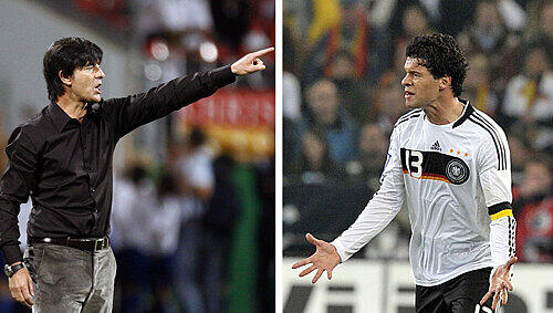 Auf Konfrontation: Jogi Löw (l.) und Michael Ballack Auf Konfrontation: Jogi Löw (l.) und Michael Ballack