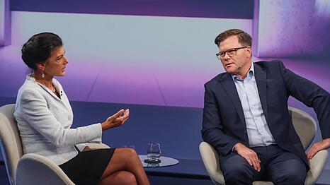 Sahra Wagenknecht und Carsten Schneider stritten bei "Maischberger" &uuml;ber die Deutung des Wahlergebnisses von Sachsen-Anhalt.