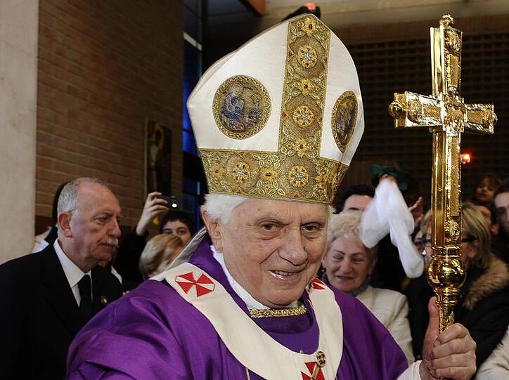Jetzt hat der Missbrauchsskandal auch den Papst erreicht.