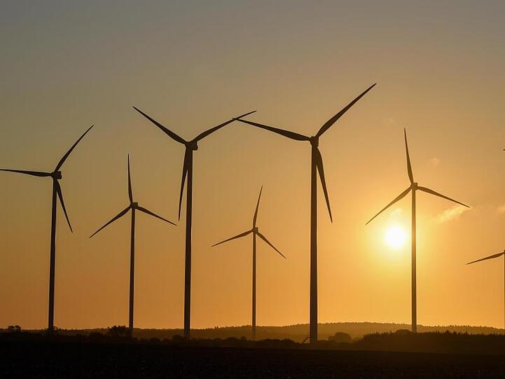 Der Ausbau der Windenergie an Land ist eingebrochen.