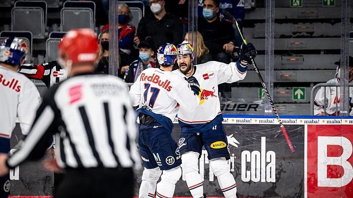 Im finnischen Rauma sind beim EHC heute sie besonders gefragt: Frederik Tiffels und Trevor Parkes (r.).