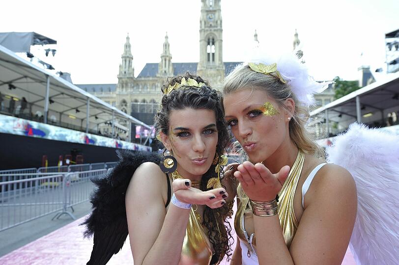 Bunte Kostüme, schrille Outfits - das ganze Wochenende über stand Österreichs Hauptstadt im Zeichen des Life Balls.