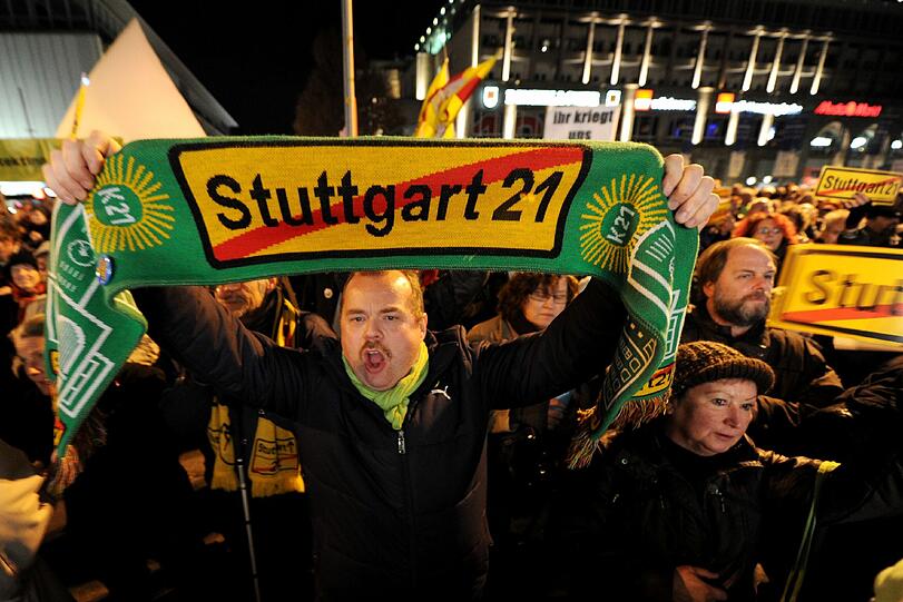 Platz 1: Stresstest. Dieses Wort stammt ursprünglich aus der Humanmedizin, wurde in diesem Jahr jedoch häufig im Kontext der Debatte um
Stuttgart 21, den Banken und der deutschen Atomkraftwerke genannt.