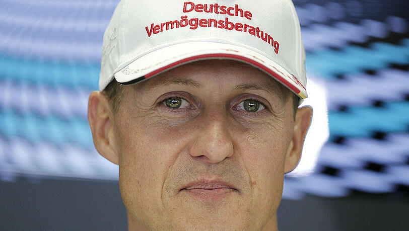 Michael Schumacher durfte nach mehreren Monaten endlich die Klinik verlassen Michael Schumacher durfte nach mehreren Monaten endlich die Klinik verlassen