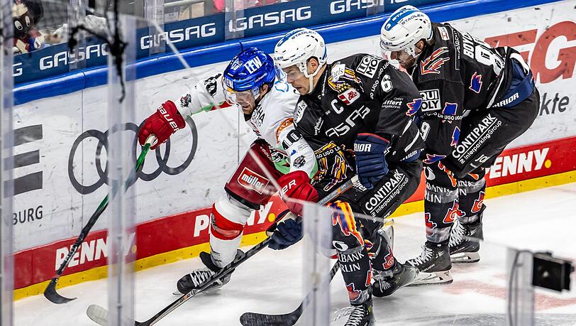 Chris Collins (l) verlässt die Augsburger Panther.
