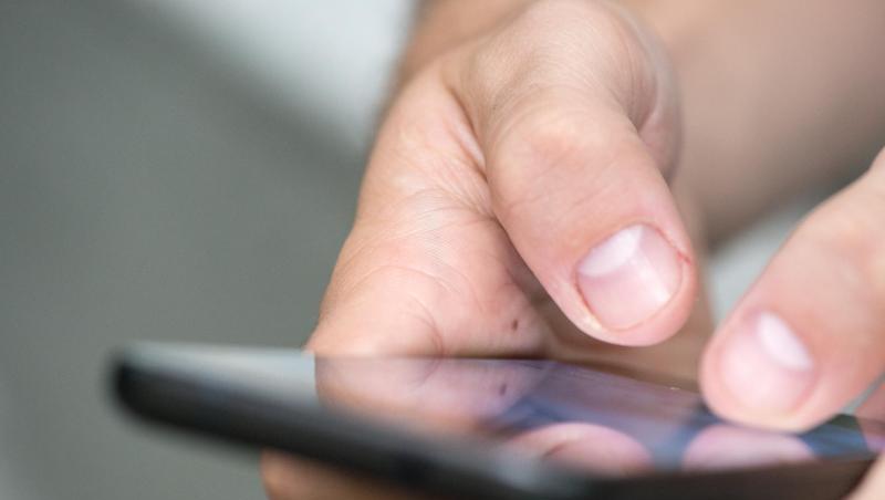 Eine gute Nachricht für Telefonkunden - die Wechselgebühren sollen gesenkt werden. Eine gute Nachricht für Telefonkunden - die Wechselgebühren sollen gesenkt werden.