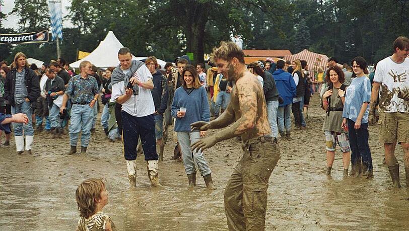 Schlammig wurde es auf dem Chiemsee Reggae immer wieder mal. Schlammig wurde es auf dem Chiemsee Reggae immer wieder mal.