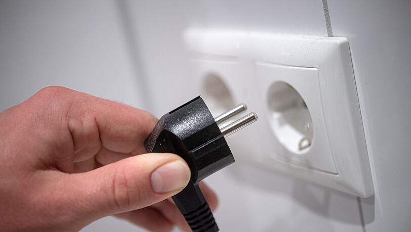 30.000 Haushalte in Unterfranken waren zeitweise ohne Strom. (Symbolbild)