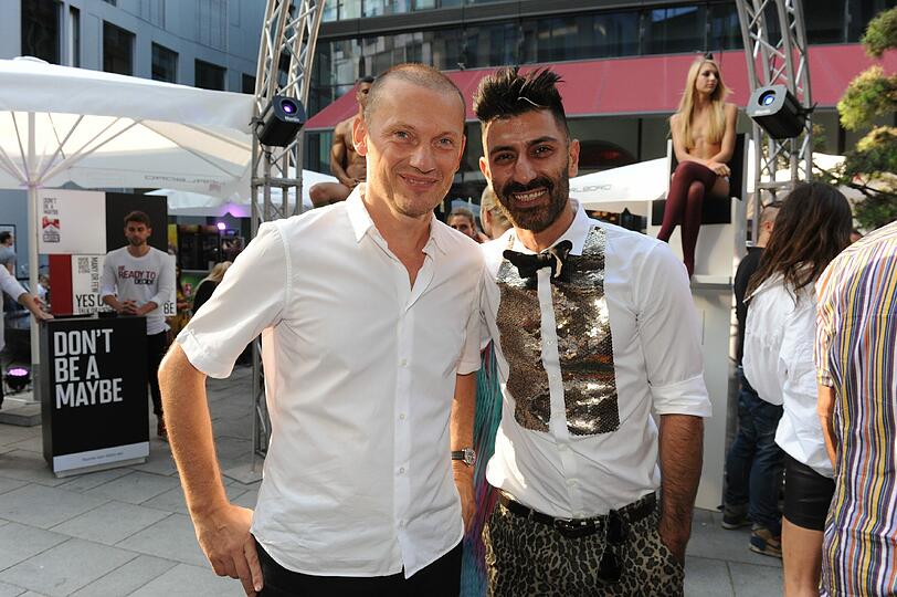 Weitere Bilder vom "Oben ohne"-POOL-Sommerfest.