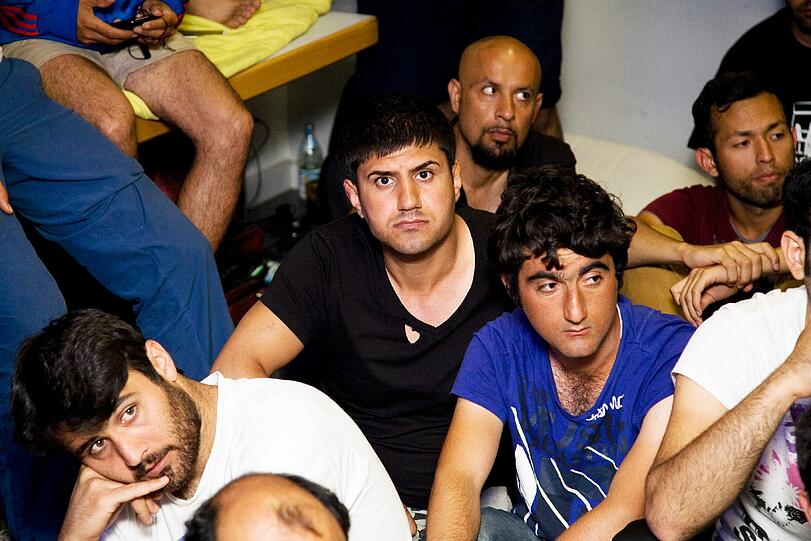 Die Flüchtlinge haben DGB-Haus verlassen.