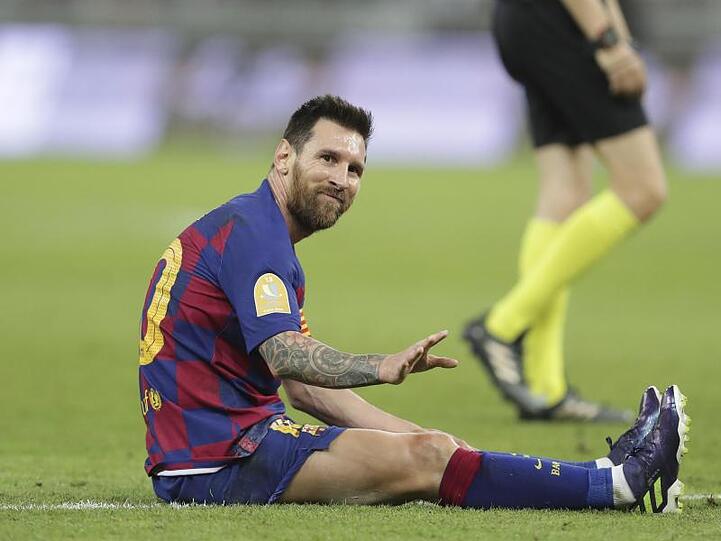 Wechselt Barcelonas Idol Lionel Messi nach 20 Jahren den Verein?.