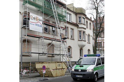 Tatort Humboldtstraße: Vor dem Container wurde Alexej K. schwer verletzt gefunden. Später starb er.