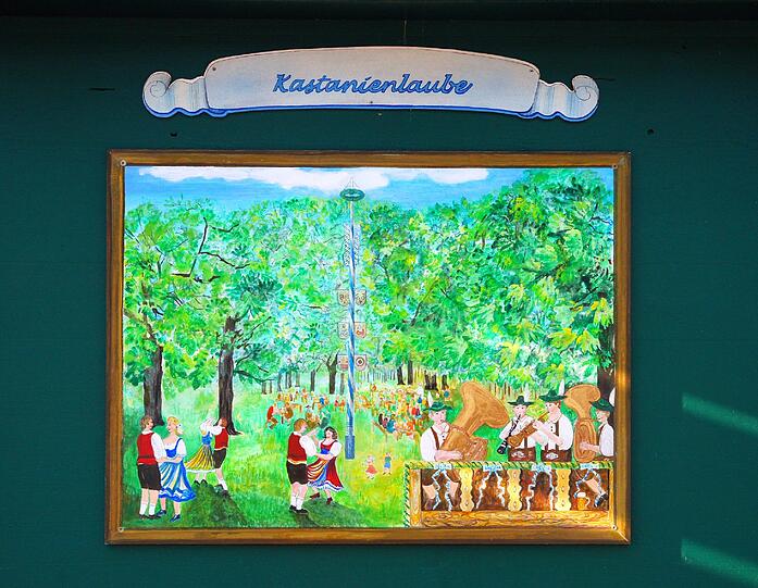 Im Hirschgarten ist Platz für 8000 Gäste - und naive Kunst.