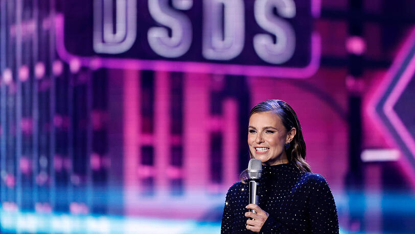 Fernsehmoderatorin Laura Wontorra im Finale von DSDS im Jahr 2024. Fernsehmoderatorin Laura Wontorra im Finale von DSDS im Jahr 2024.