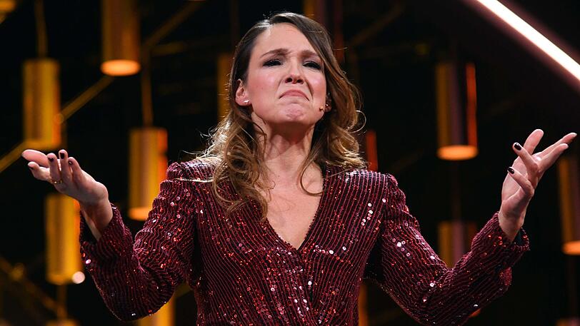 200 Euro sind eindeutig zu viel - Carolin Kebekus warnt ihre Fans vor überhöhten Ticketpreisen.