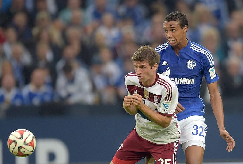 Thomas Müller ist nicht zufrieden mit der Leistung der Bayern auf Schalke.