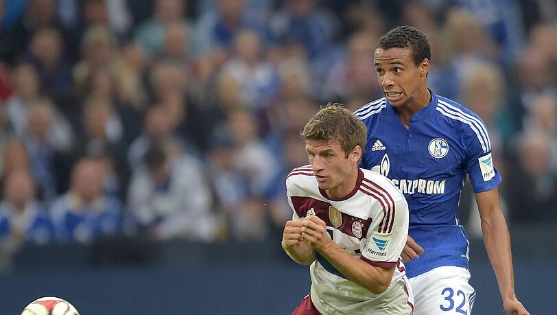 Thomas Müller ist nicht zufrieden mit der Leistung der Bayern auf Schalke. Thomas Müller ist nicht zufrieden mit der Leistung der Bayern auf Schalke.