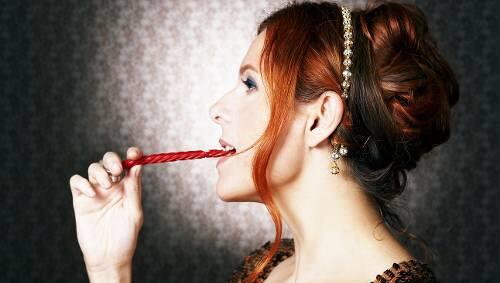 Die kanadische Country-Sängerin Neko Case. Die kanadische Country-Sängerin Neko Case.