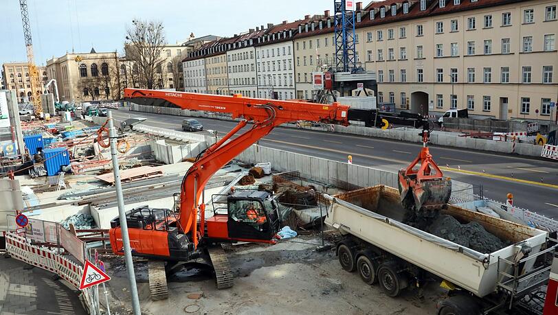 Überblick über die Baustelle am Thomas-Wimmer-Ring. Überblick über die Baustelle am Thomas-Wimmer-Ring.