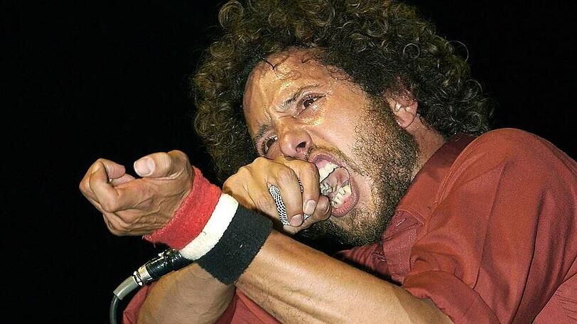 Zack de la Rocha von Rage Against The Machine auf dem "Coachella"-Festival im Jahr 2007.