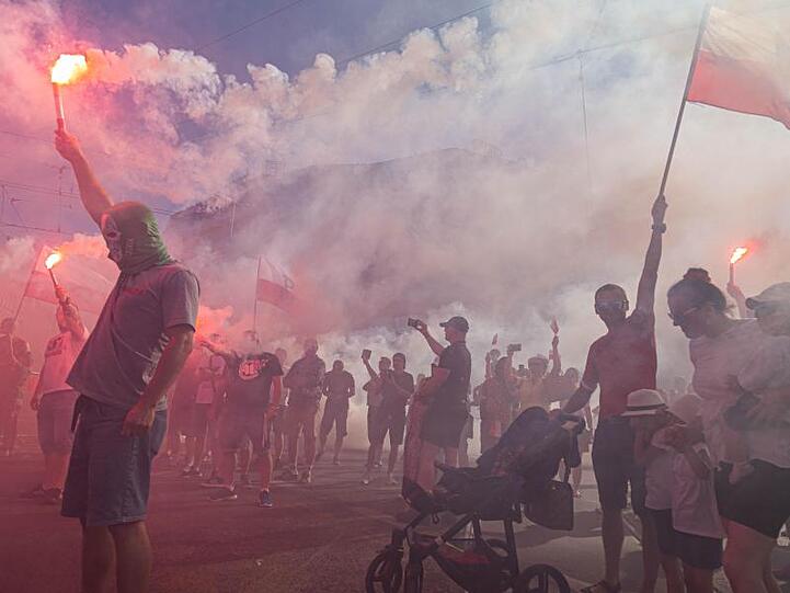 Polen erinnert an den Warschauer Aufstand gegen die deutsche Besatzungsmacht vor 76 Jahren.