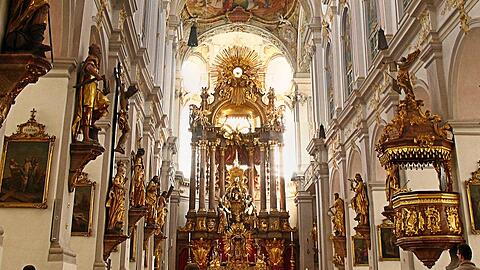 Im Alten Peter findet am Donnerstag wieder das kostenlose Adventskonzert statt.