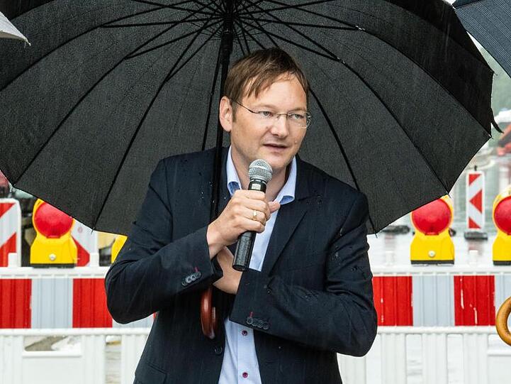 Hans Reichhart (CSU), Vehrkehrsminister von Bayern. Foto: Lino Mirgeler/Archivbild
