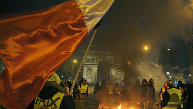 Demonstranten auf der Champs-Elysees. Demonstranten auf der Champs-Elysees.