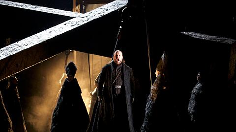 "Tosca" ist im Gärtnerplatztheater eine sehr finstere Oper.
