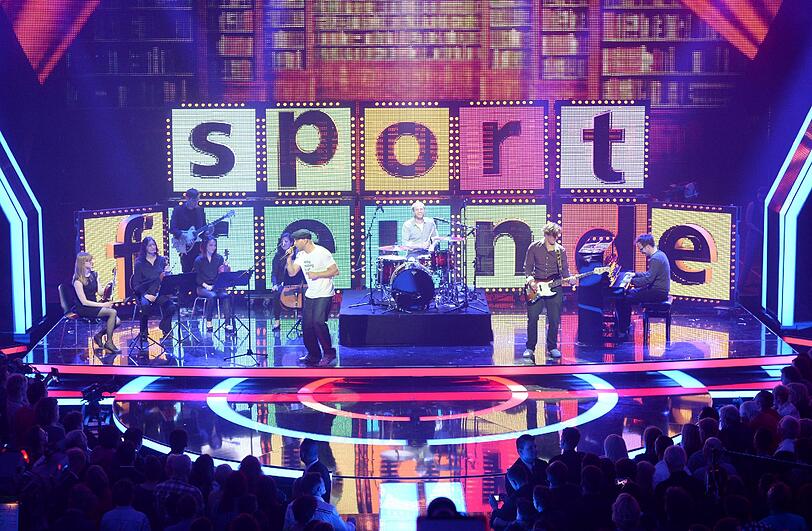 Die Sportfreunde Stiller treten bei der Verleihung des Musikpreises Echo auf.