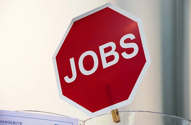 Wegen der hohen Flüchtlingszahlen sind viele neue Jobs entstanden. Foto: Martin Schutt/Illustration