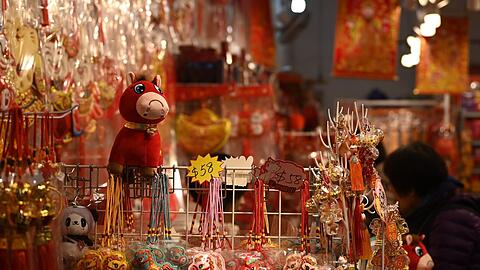 Das "weinende Pferd" tr&auml;gt den Mund wegen eines Produktionsfehlers falsch herum. (Archivbild)