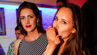 Am Samstag ging es in den Münchner Clubs mal wieder heiß her. Die Bilder zum Durchklicken.