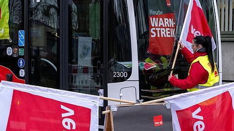 Es wird nicht der erste Warnstreik im Nahverkehr dieses Jahr. (Archivbild)