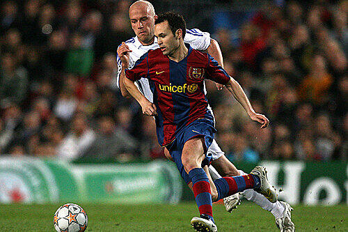 ANDRÉS INIESTA - Stammgast in der Auswahlliste zum Weltfußballer des Jahres ist auch Andrés Iniesta. 2012 wurde der Mittelfeldspieler des FC Barcelona zwar Europas Fußballer des Jahres, bei der Wahl zum Weltfußballer reichte es jedoch nur zum dritten Platz.